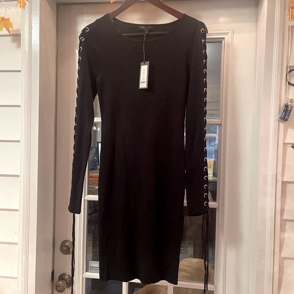 Romeo and Juliet couture black tie sleeve dress size small new with tags